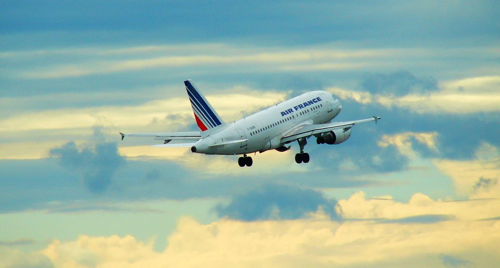5 Easy Ways to Save Travel Costs 339802887 37c131af2d b 1024x550 - 5 Easy Ways to Save Travel Costs