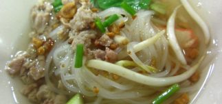 Best Street Food in Bangkok boatnoodles 323x152 - Best Street Food in Bangkok